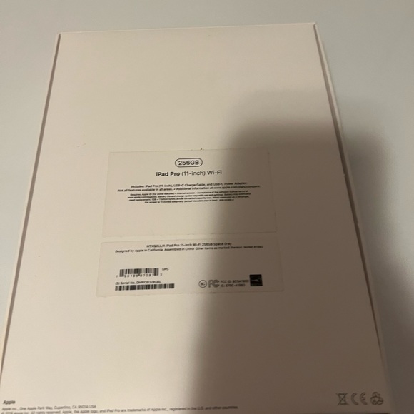 Ipad Pro 11 Inches - Picture 5 of 9